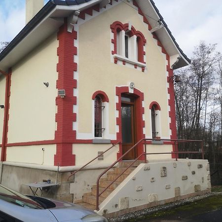 Villa L'Ancienne Maison Du Gardien à Saint-Vallier  Extérieur photo